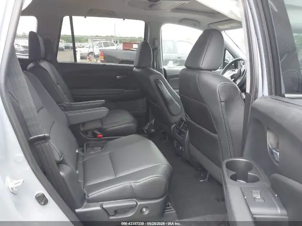 5FNYF6H68NB056077 2022 HONDA PILOT - Image 8