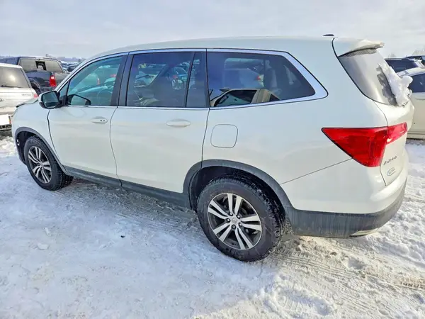 5FNYF6H69GB018747 2016 HONDA PILOT - Image 2