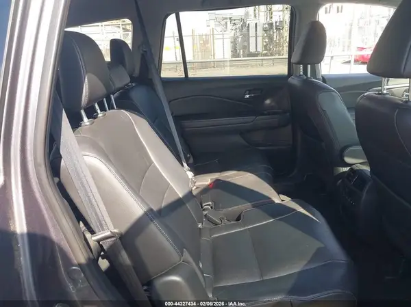 5FNYF6H69GB082464 2016 HONDA PILOT - Image 8