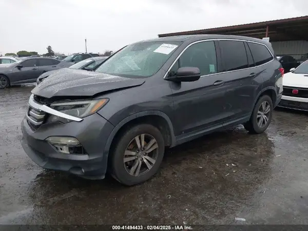 5FNYF6H69HB039888 2017 HONDA PILOT - Image 2