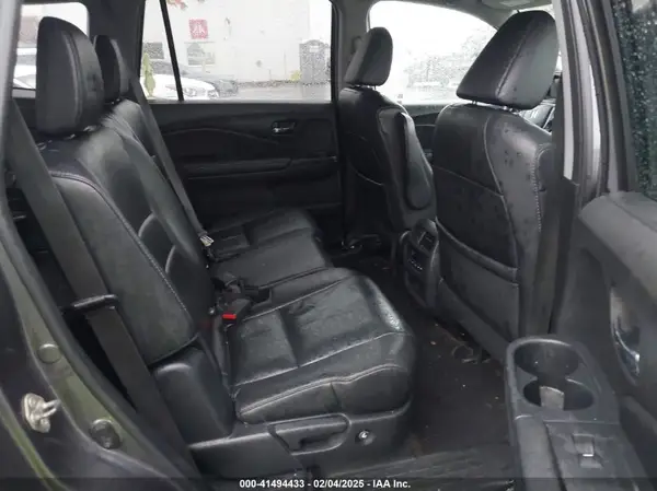 5FNYF6H69HB039888 2017 HONDA PILOT - Image 8