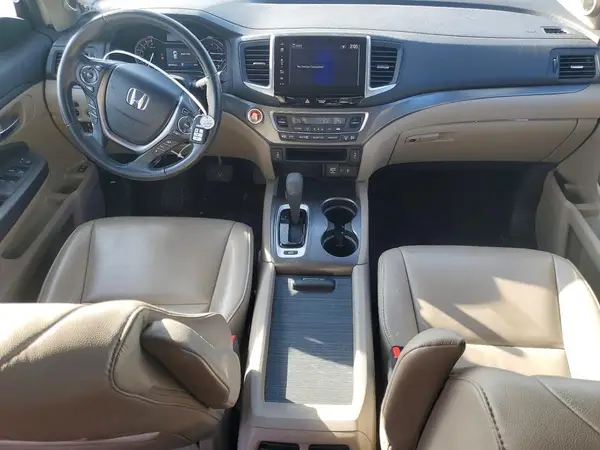 5FNYF6H69HB104108 2017 HONDA PILOT - Image 8
