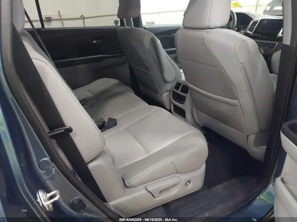 5FNYF6H69JB027441 2018 HONDA PILOT - Image 8