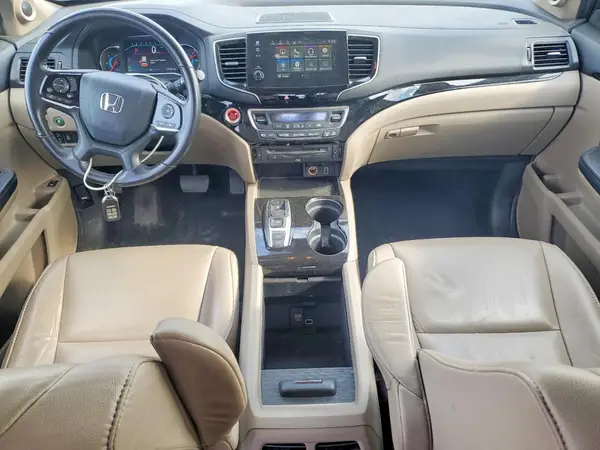 5FNYF6H69KB040224 2019 HONDA PILOT - Image 8