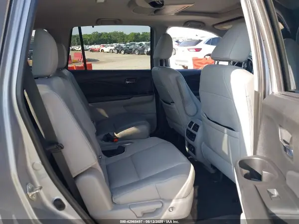 5FNYF6H69LB025675 2020 HONDA PILOT - Image 8