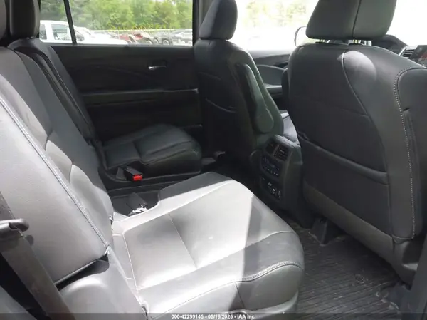 5FNYF6H69MB005833 2021 HONDA PILOT - Image 8