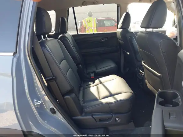 5FNYF6H69NB054032 2022 HONDA PILOT - Image 8