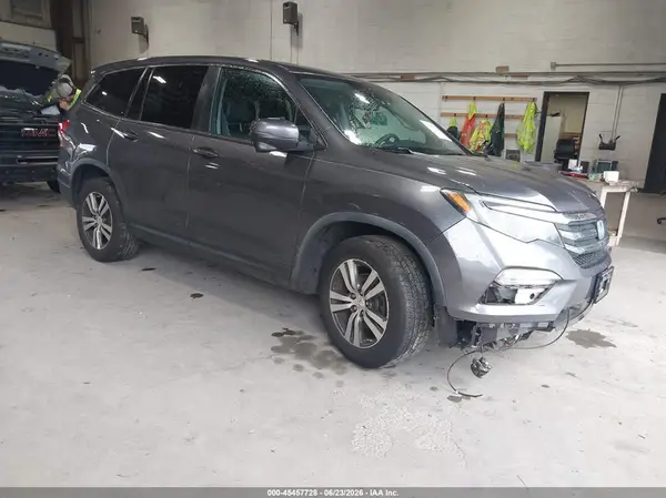 5FNYF6H6XHB061124 2017 HONDA PILOT - Image 1
