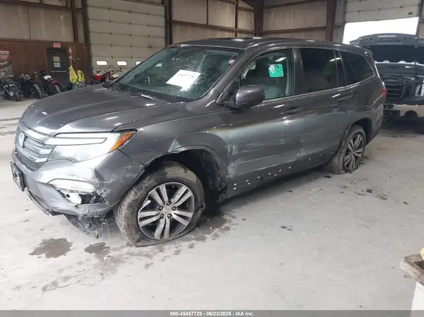 5FNYF6H6XHB061124 2017 HONDA PILOT - Image 2
