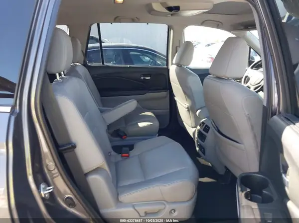 5FNYF6H6XLB064369 2020 HONDA PILOT - Image 8