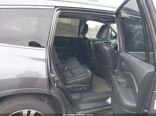 5FNYF6H70GB114954 2016 HONDA PILOT - Image 8
