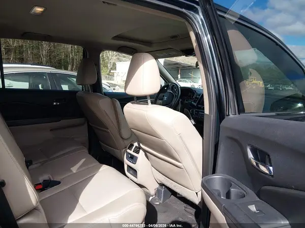 5FNYF6H70GB122598 2016 HONDA PILOT - Image 8