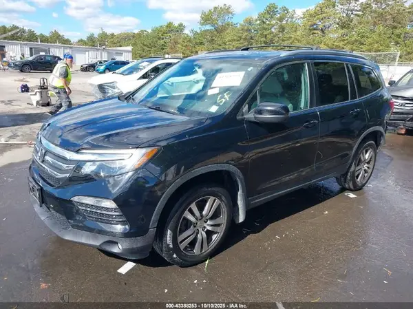 5FNYF6H70HB006075 2017 HONDA PILOT - Image 2