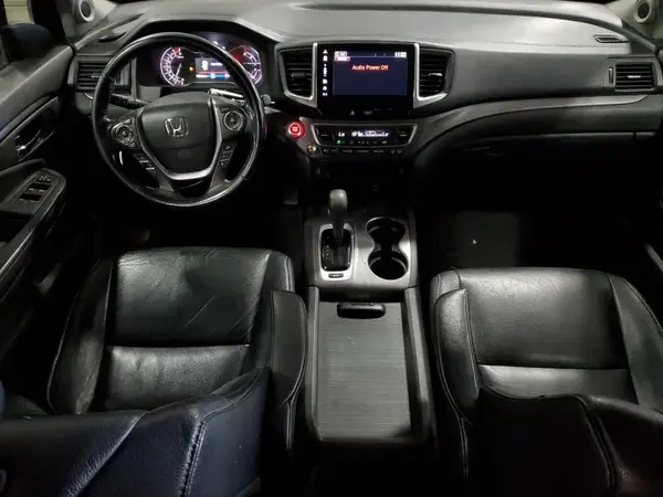 5FNYF6H70HB027184 2017 HONDA PILOT - Image 8