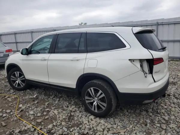 5FNYF6H70HB064669 2017 HONDA PILOT - Image 2