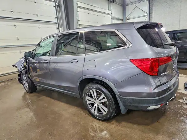 5FNYF6H70HB075414 2017 HONDA PILOT - Image 2