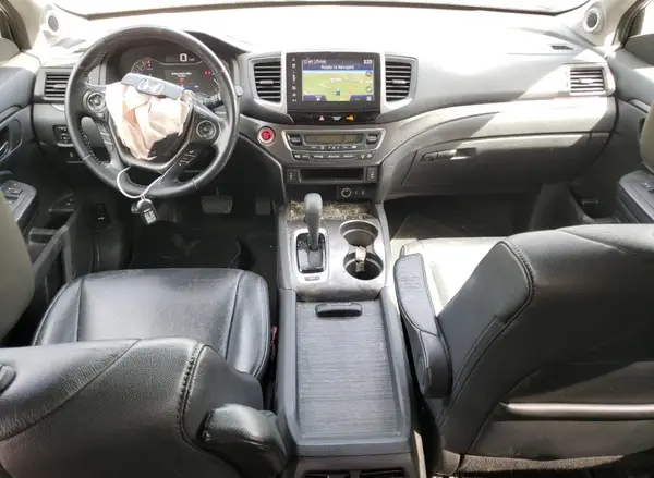 5FNYF6H70JB043942 2018 HONDA PILOT - Image 8