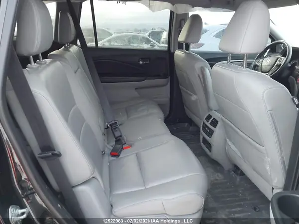 5FNYF6H71GB504137 2016 HONDA PILOT - Image 8