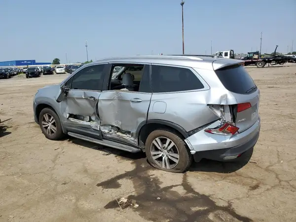 5FNYF6H71HB027887 2017 HONDA PILOT - Image 2