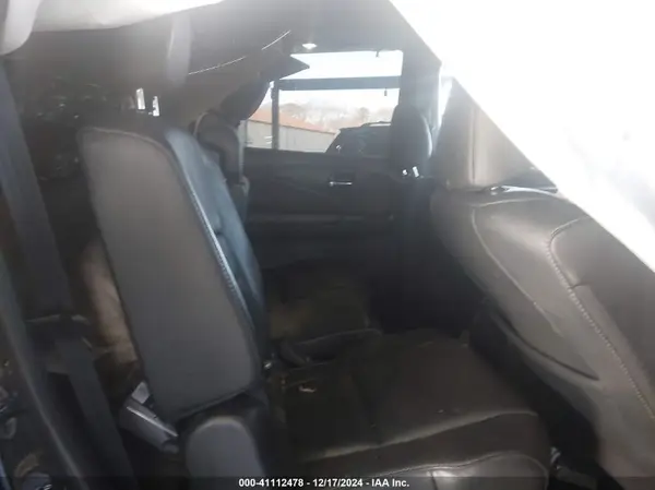 5FNYF6H71JB041343 2018 HONDA PILOT - Image 8