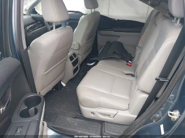 5FNYF6H72GB009042 2016 HONDA PILOT - Image 8
