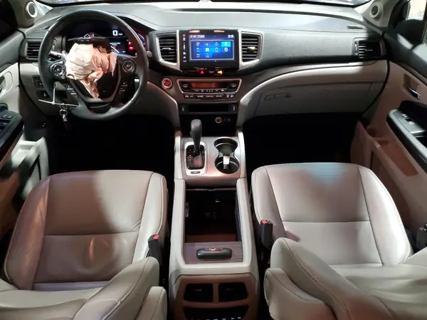 5FNYF6H72HB014193 2017 HONDA PILOT - Image 8