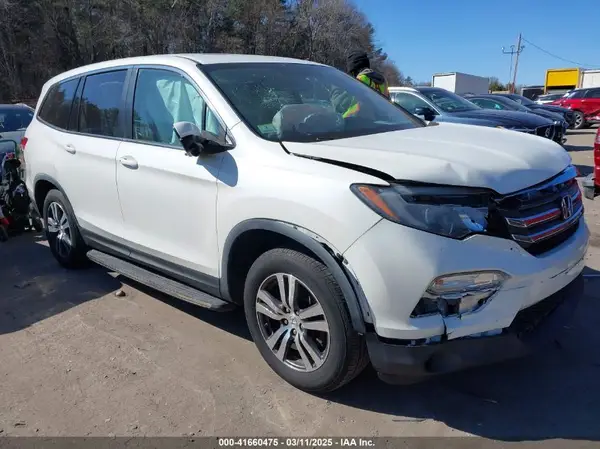 5FNYF6H72HB042737 2017 HONDA PILOT - Image 1