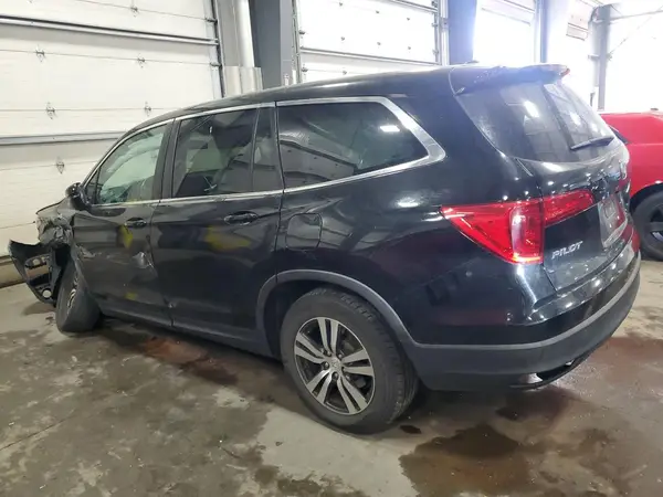 5FNYF6H72HB048375 2017 HONDA PILOT - Image 2
