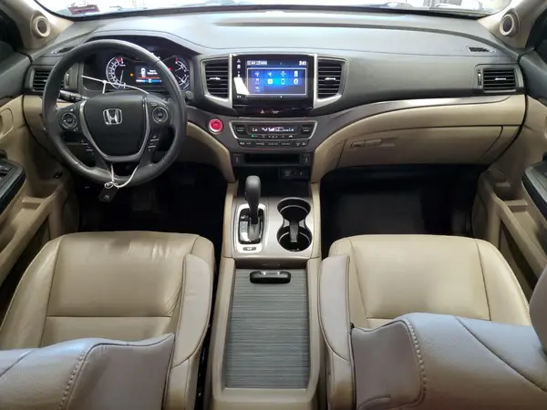 5FNYF6H72HB058310 2017 HONDA PILOT - Image 8