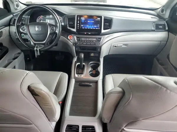 5FNYF6H72HB080761 2017 HONDA PILOT - Image 8