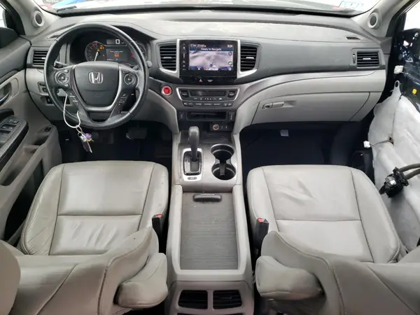 5FNYF6H72JB046857 2018 HONDA PILOT - Image 8