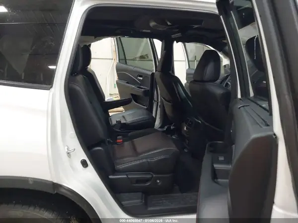5FNYF6H72MB080012 2021 HONDA PILOT - Image 8