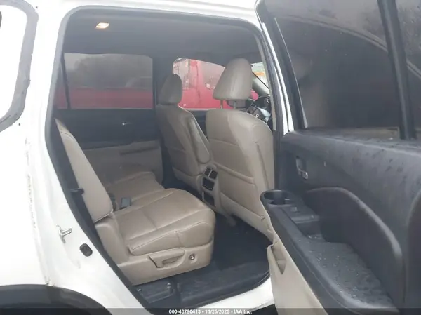5FNYF6H73GB057259 2016 HONDA PILOT - Image 8