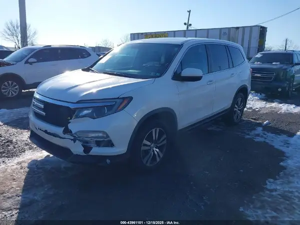 5FNYF6H73GB078516 2016 HONDA PILOT - Image 2