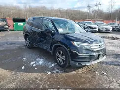 5FNYF6H73HB002974 2017 HONDA PILOT