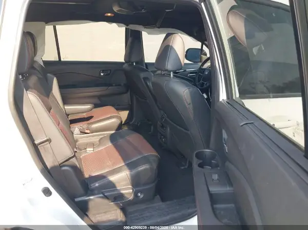 5FNYF6H73MB015816 2021 HONDA PILOT - Image 8