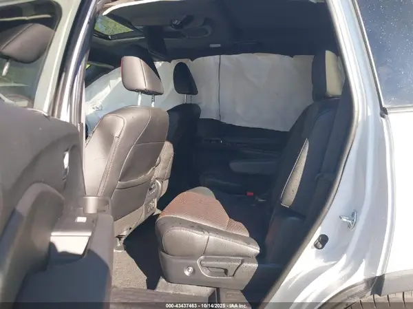 5FNYF6H73MB042188 2021 HONDA PILOT - Image 8