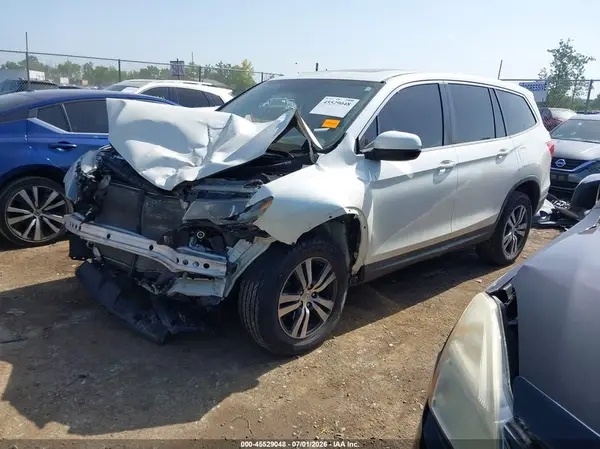5FNYF6H74GB046125 2016 HONDA PILOT - Image 2
