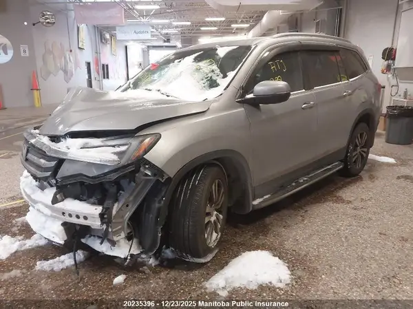 5FNYF6H74HB503193 2017 HONDA PILOT - Image 2