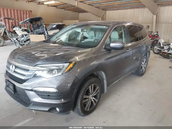 5FNYF6H74JB061733 2018 HONDA PILOT - Image 2