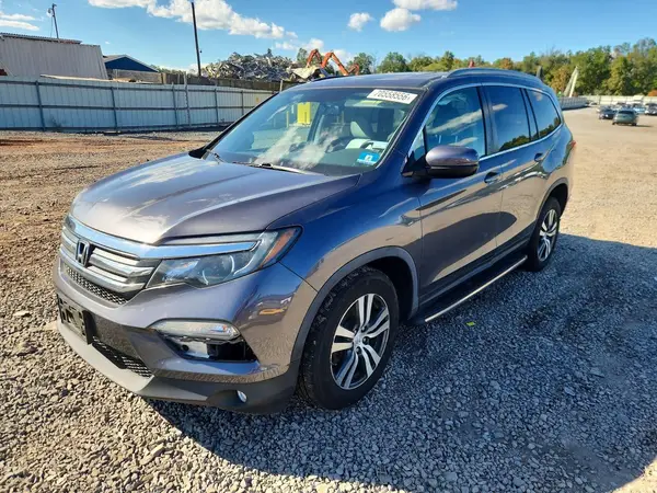 5FNYF6H74JB070786 2018 HONDA PILOT - Image 1