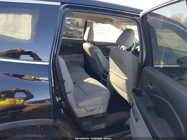 5FNYF6H75GB091249 2016 HONDA PILOT - Image 8