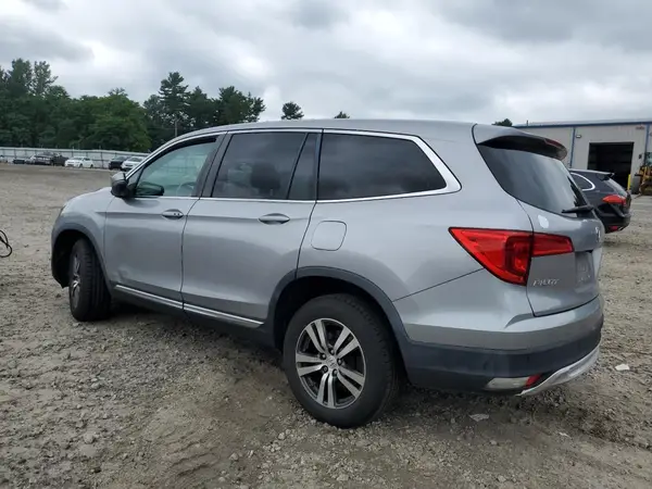 5FNYF6H75HB013524 2017 HONDA PILOT - Image 2