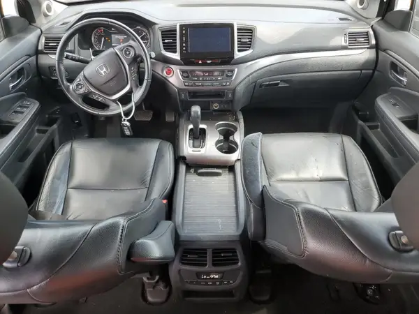 5FNYF6H75HB075165 2017 HONDA PILOT - Image 8