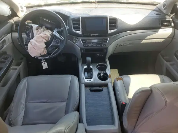 5FNYF6H75HB080141 2017 HONDA PILOT - Image 8