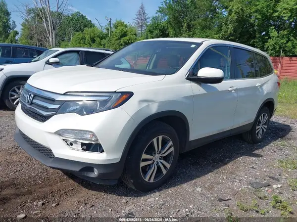 5FNYF6H75HB081239 2017 HONDA PILOT - Image 2