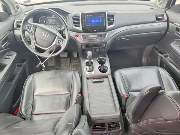 5FNYF6H75HB091317 2017 HONDA PILOT - Image 8