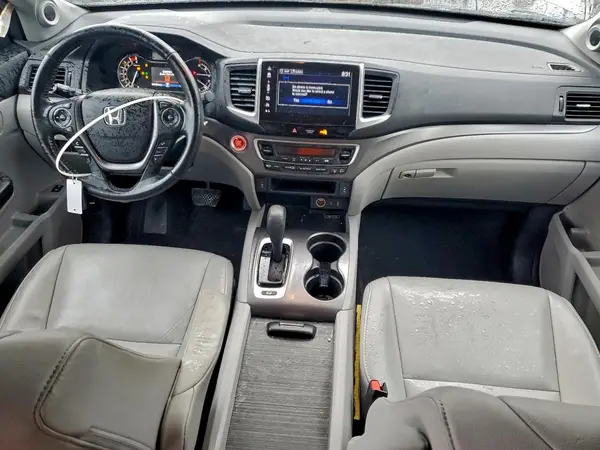 5FNYF6H75JB006000 2018 HONDA PILOT - Image 8
