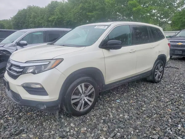 5FNYF6H76HB075403 2017 HONDA PILOT - Image 1