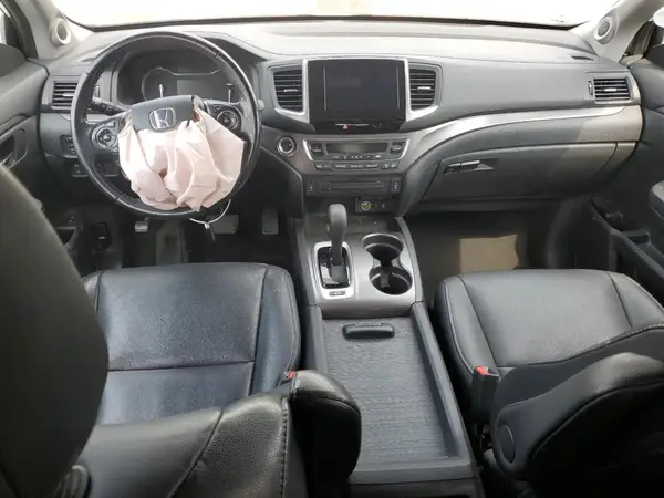 5FNYF6H76JB501600 2018 HONDA PILOT - Image 8